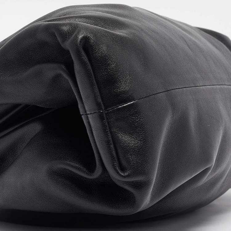 Pre Owned Bottega Veneta Black Leather Classic Pouch