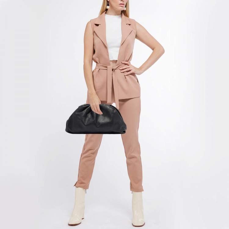 Pre Owned Bottega Veneta Black Leather Classic Pouch