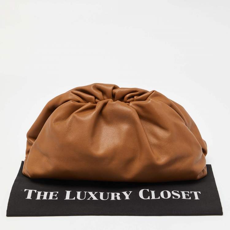 Pre Owned Bottega Veneta Brown Leather The Pouch Clutch