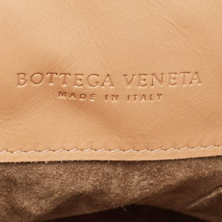 Pre Owned Bottega Veneta Beige/Burgundy Quilted Leather Shopper Tote