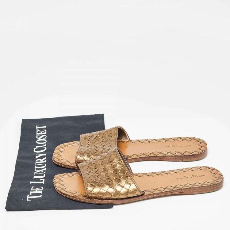 Pre Owned Bottega Veneta Metallic Intrecciato Leather Flat Slides Size 38