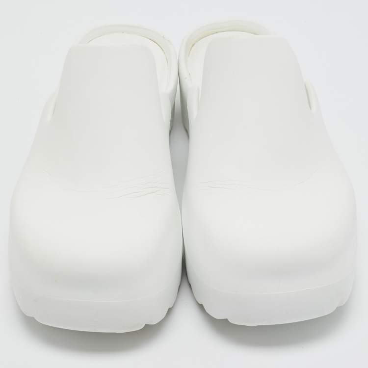 Pre Owned Bottega Veneta White Rubber Mule Sandals Size 43 
