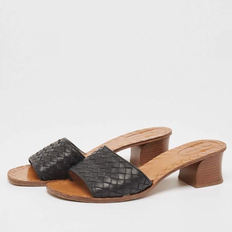 Pre Owned Bottega Veneta Black Intrecciato Leather Ravello Slide Sandals Size 40.5