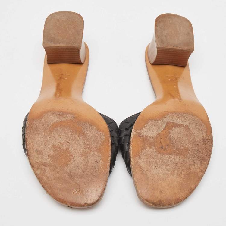 Pre Owned Bottega Veneta Black Intrecciato Leather Ravello Slide Sandals Size 40.5