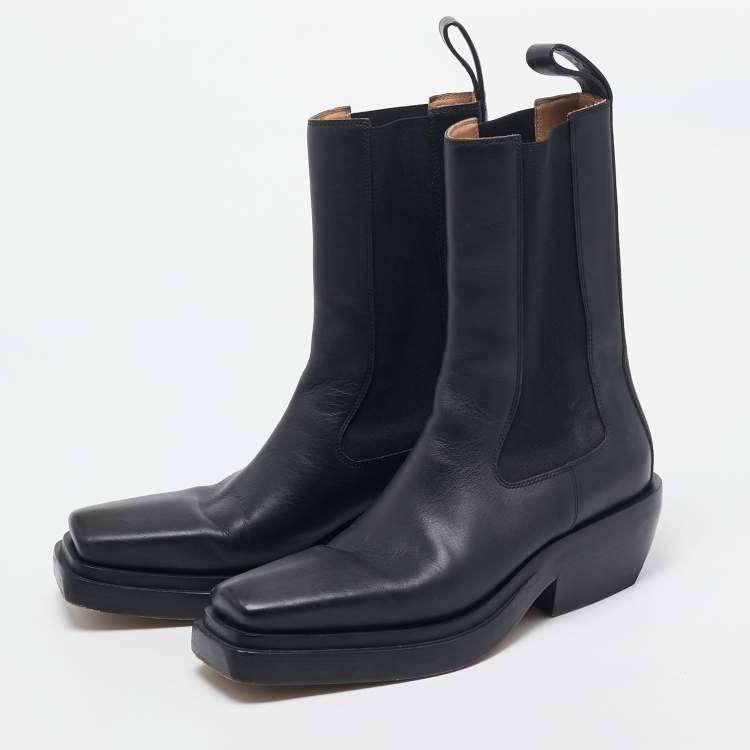 Pre Owned Bottega Veneta Black Leather Chelsea Boots Size 37.5