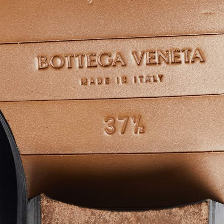 Pre Owned Bottega Veneta Black Leather Chelsea Boots Size 37.5