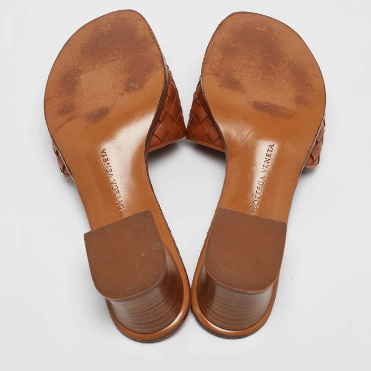 Pre Owned Bottega Veneta Brown Intrecciato Leather Slide Sandals Size 37