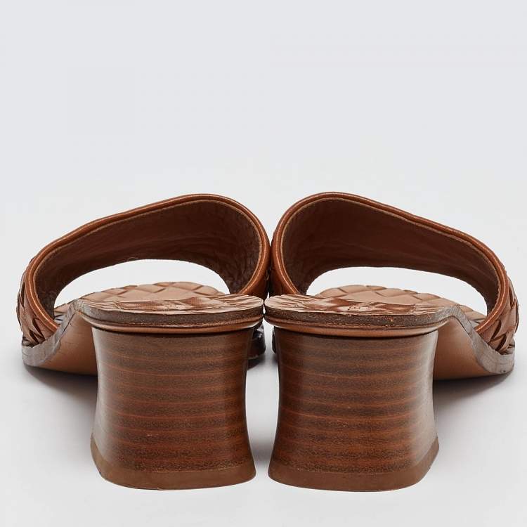 Pre Owned Bottega Veneta Brown Intrecciato Leather Slide Sandals Size 37