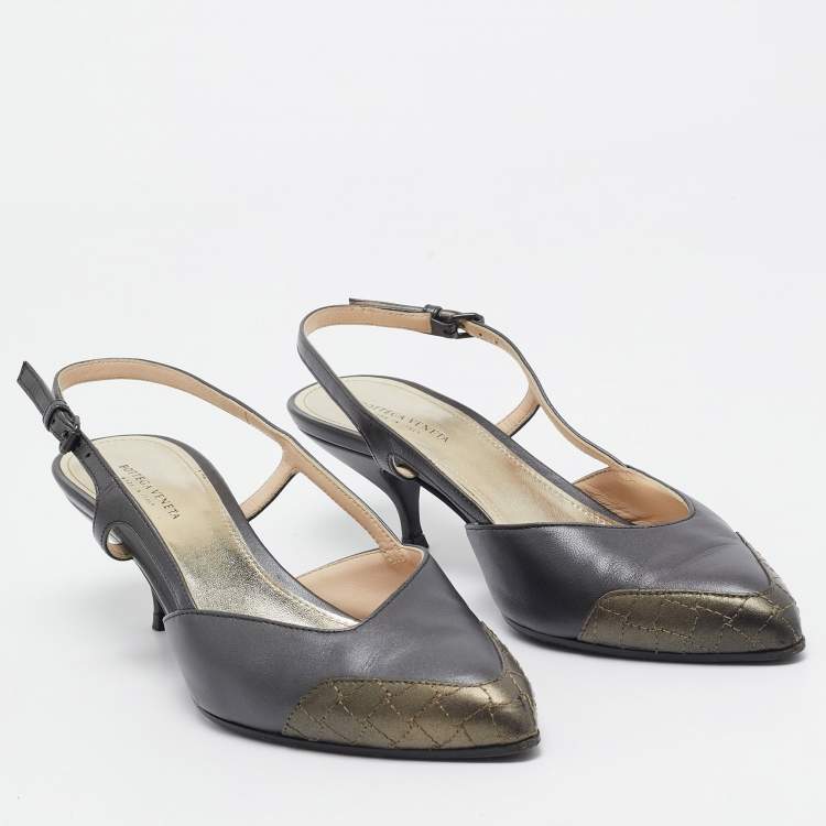 Pre Owned Bottega Veneta Grey Leather Slingback Pumps Size 37.5