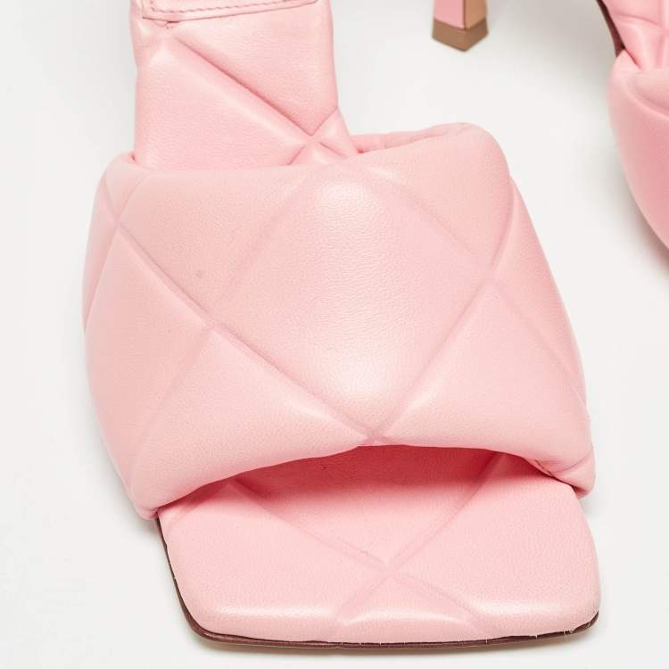 Pre Owned Bottega Veneta Pink Quilted Leather Slide Sandals Size 39