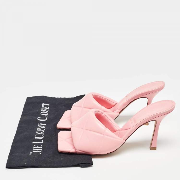 Pre Owned Bottega Veneta Pink Quilted Leather Slide Sandals Size 39