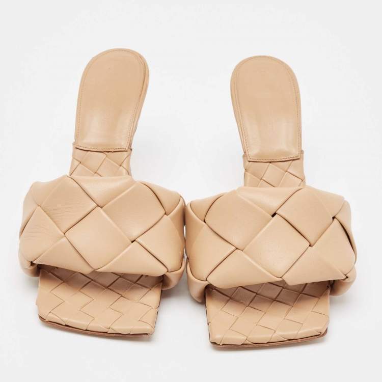 Pre Owned Bottega Veneta Beige Woven Leather Lido Slide Sandals Size 38