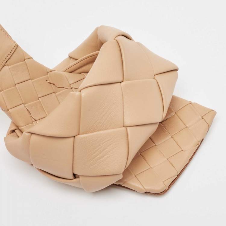 Pre Owned Bottega Veneta Beige Woven Leather Lido Slide Sandals Size 38
