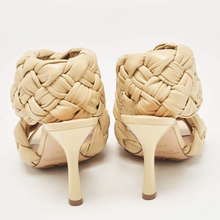 Pre Owned Bottega Veneta Beige Woven Leather Intrecciato Ankle Strap Sandals Size 37.5