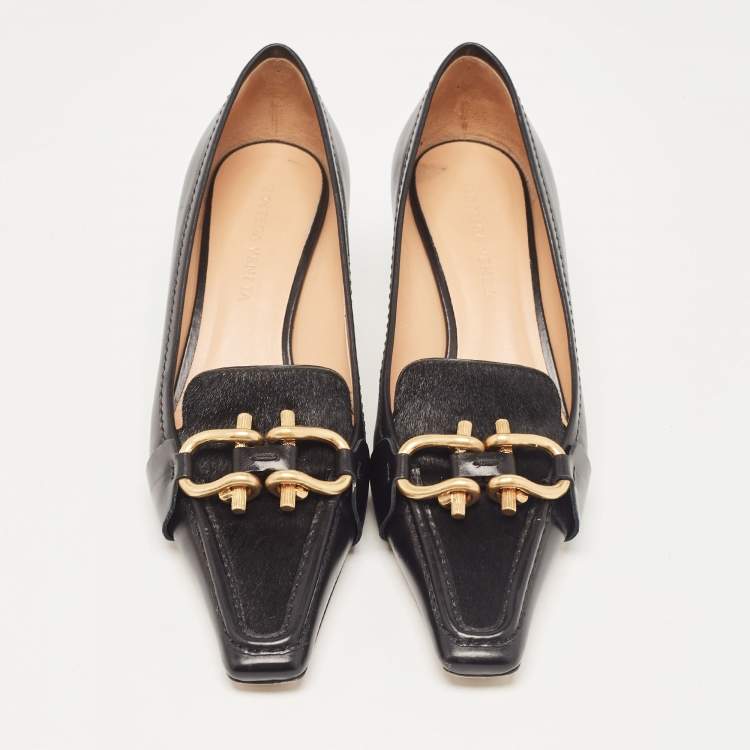 Pre Owned Bottega Veneta Black Leather and Calf Hair Madame Pumps Size 37