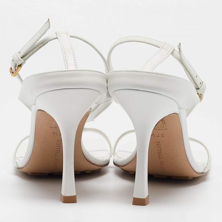 Pre Owned Bottega Veneta White Leather Stretch Ankle Strap Sandals Size 37.5