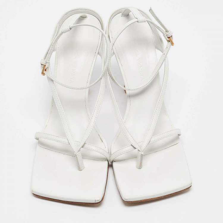 Pre Owned Bottega Veneta White Leather Stretch Ankle Strap Sandals Size 37.5