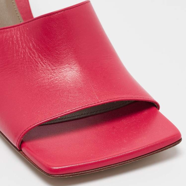 Pre Owned Bottega Veneta Red Leather Slide Sandals Size 38.5