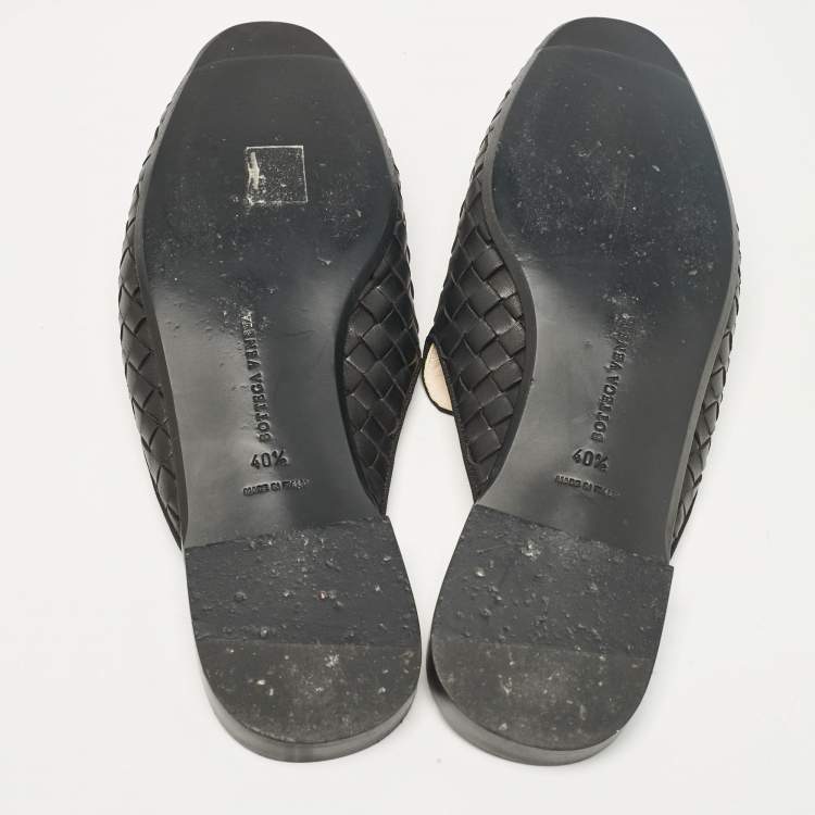 Pre Owned Bottega Veneta Black Intrecciato Leather Fiandra Flat Mules Size 40.5