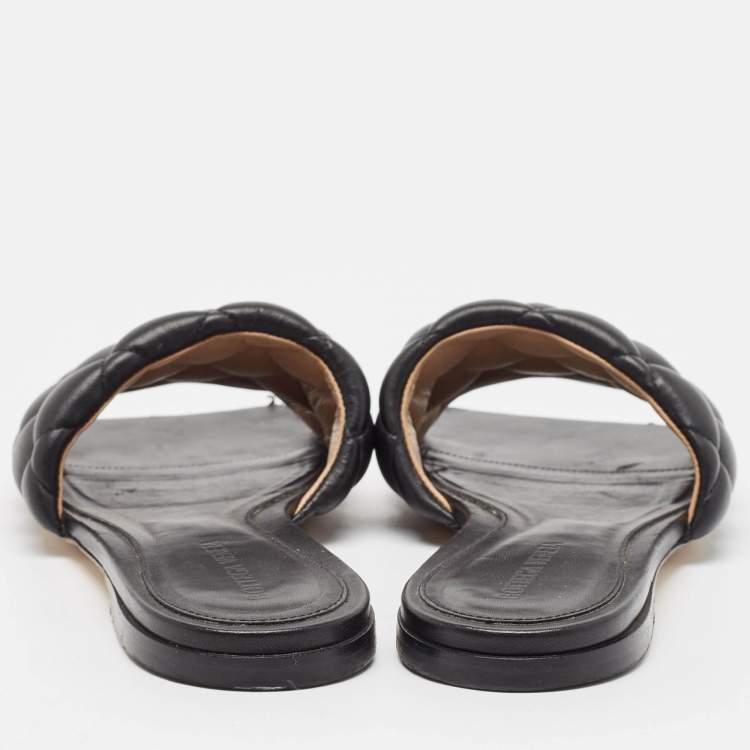 Pre Owned Bottega Veneta Black Leather Lido Flat Sandals Size 38