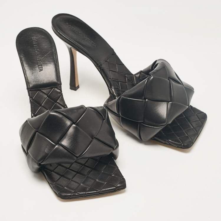 Pre Owned Bottega Veneta Black Woven Leather Lido Slide Sandals Size 42