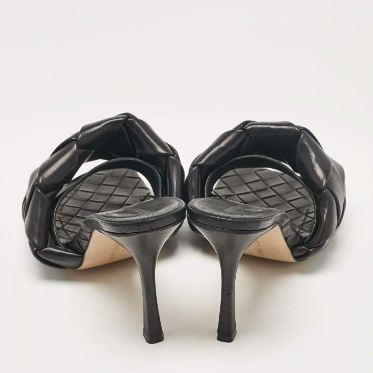 Pre Owned Bottega Veneta Black Woven Leather Lido Slide Sandals Size 42