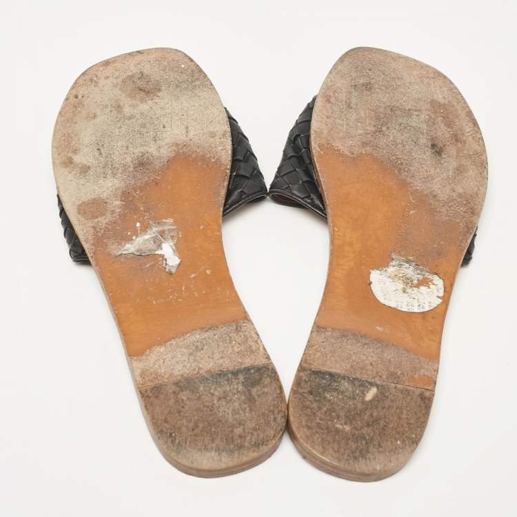 Pre Owned Bottega Veneta Black Intrecciato Leather Flat Slides Size 40