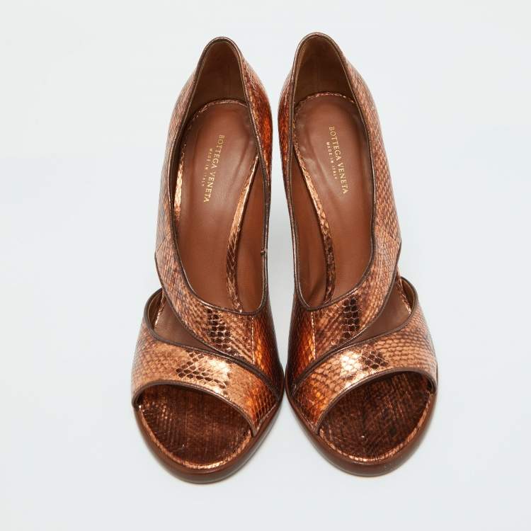 Pre Owned Bottega Veneta Metallic Copper Snakeskin Embossed Leather Pumps Size 38