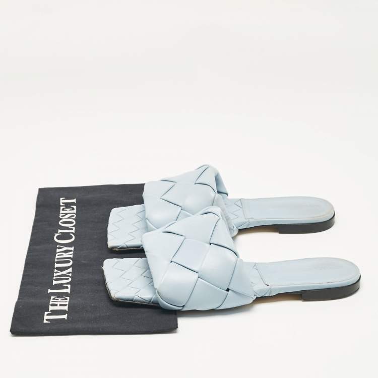 Pre Owned Bottega Veneta Blue Leather Lido Flat Sandals Size 37