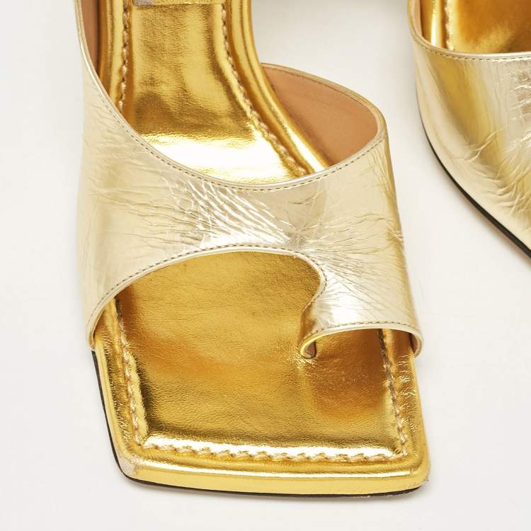 Pre Owned Bottega Veneta Gold Leather Square Toe Slide Sandals Size 37