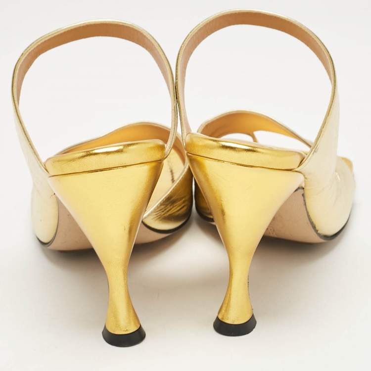 Pre Owned Bottega Veneta Gold Leather Square Toe Slide Sandals Size 37