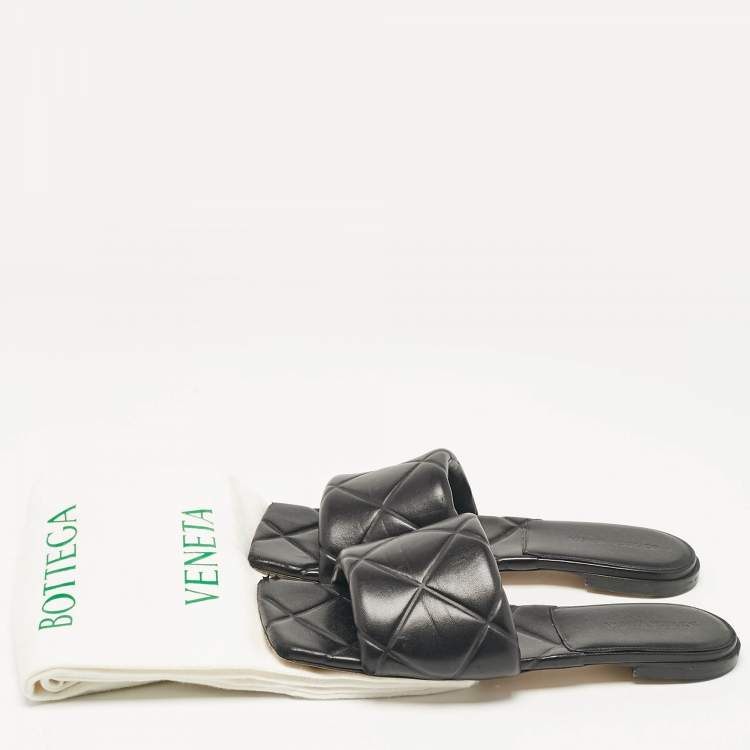 Pre Owned Bottega Veneta Black Quilted Leather Flat Slides Size 42