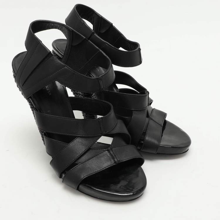 Pre Owned Bottega Veneta Black Leather Strappy Sandals Size 36.5