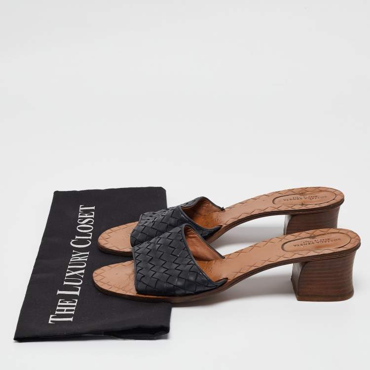 Pre Owned Bottega Veneta Black Intrecciato Leather Ravello Slide Sandals Size 39.5