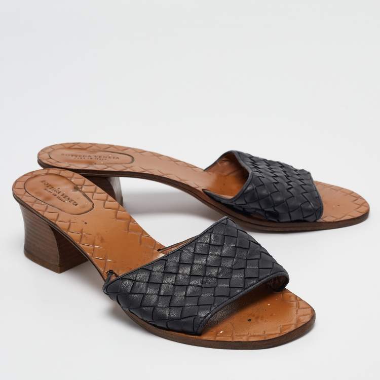 Pre Owned Bottega Veneta Black Intrecciato Leather Ravello Slide Sandals Size 39.5