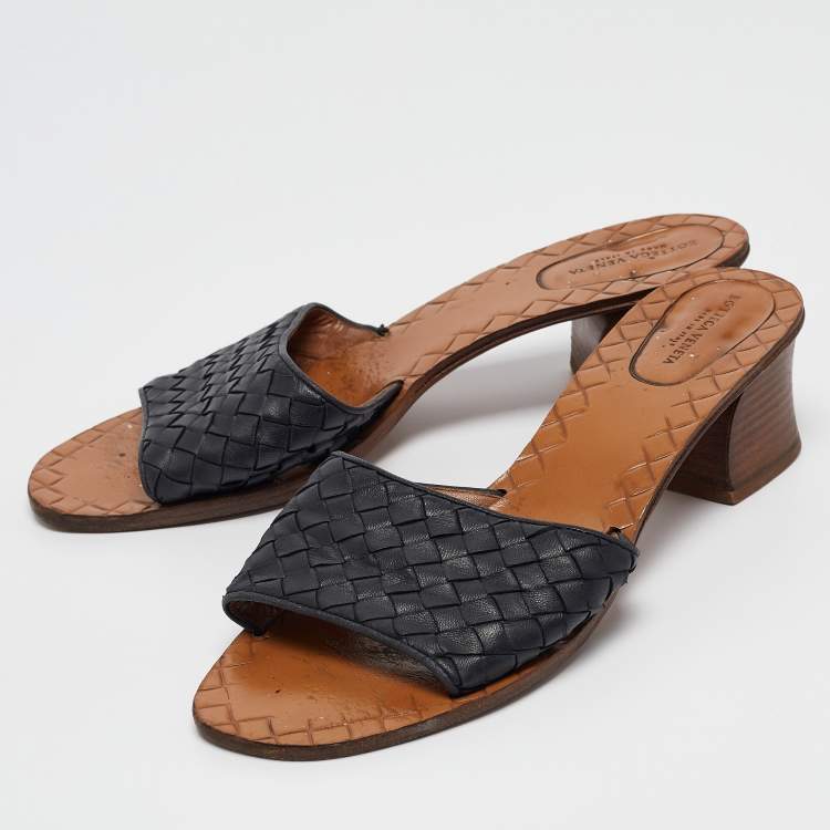 Pre Owned Bottega Veneta Black Intrecciato Leather Ravello Slide Sandals Size 39.5