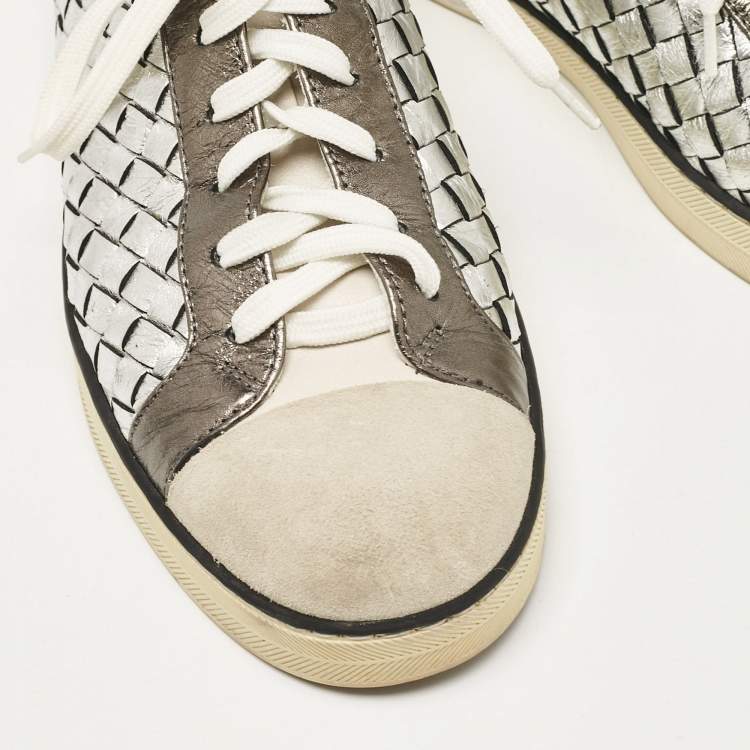 Pre Owned Bottega Veneta Silver Leather and Suede Intrecciato Lace Up Sneakers Size 38