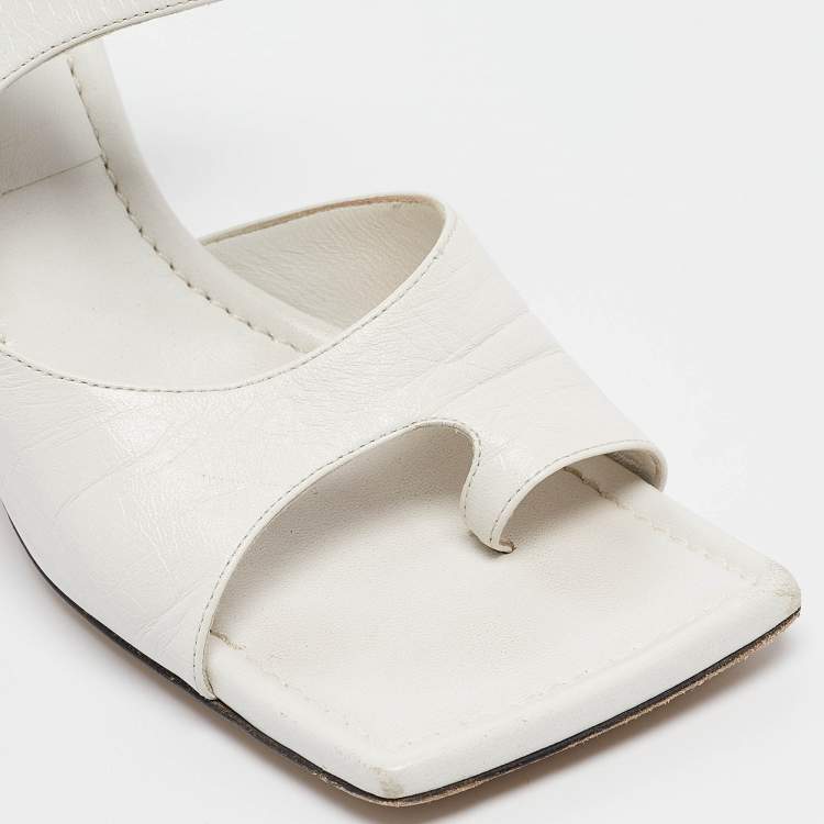 Pre Owned Bottega Veneta White Leather Square Toe Slide Sandals Size 40