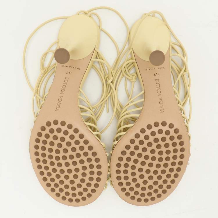 Pre Owned Bottega Veneta Yellow Leather Strappy Sandals Size 37