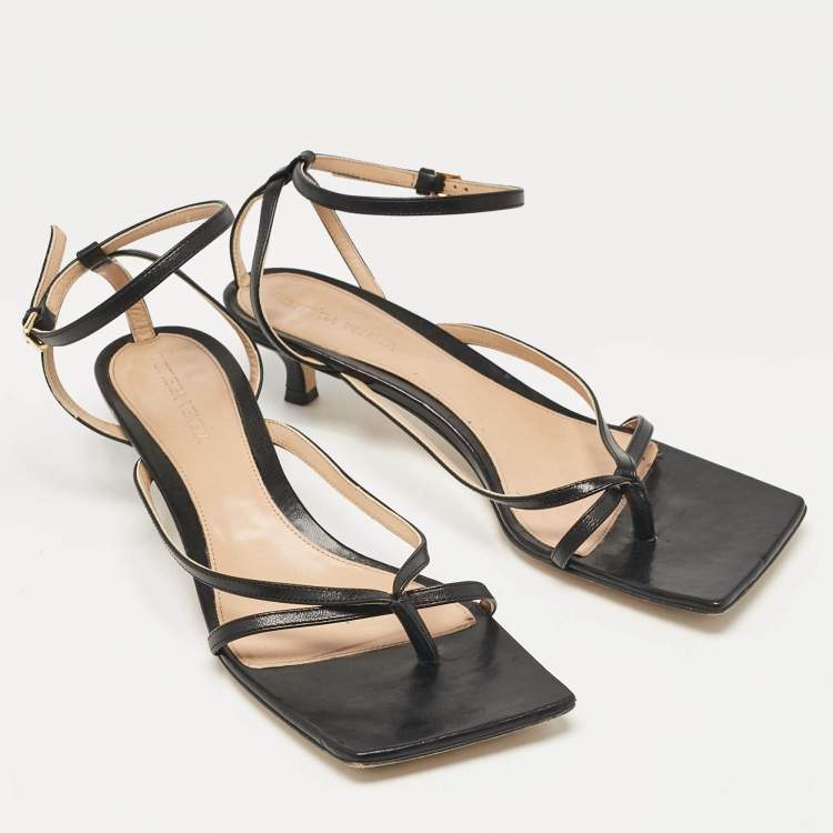 Pre Owned Bottega Veneta Black Leather Strech Ankle Strap Sandals Size 38