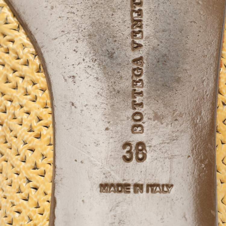 Pre Owned Bottega Veneta Yellow Laser Cut Textured Leather Ballet Flats Size 38