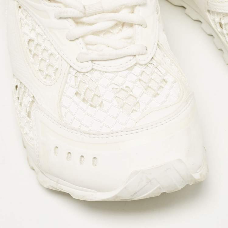 Pre Owned Bottega Veneta White Leather and Lace Up Sneakers Size 39