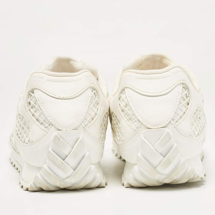 Pre Owned Bottega Veneta White Leather and Lace Up Sneakers Size 39
