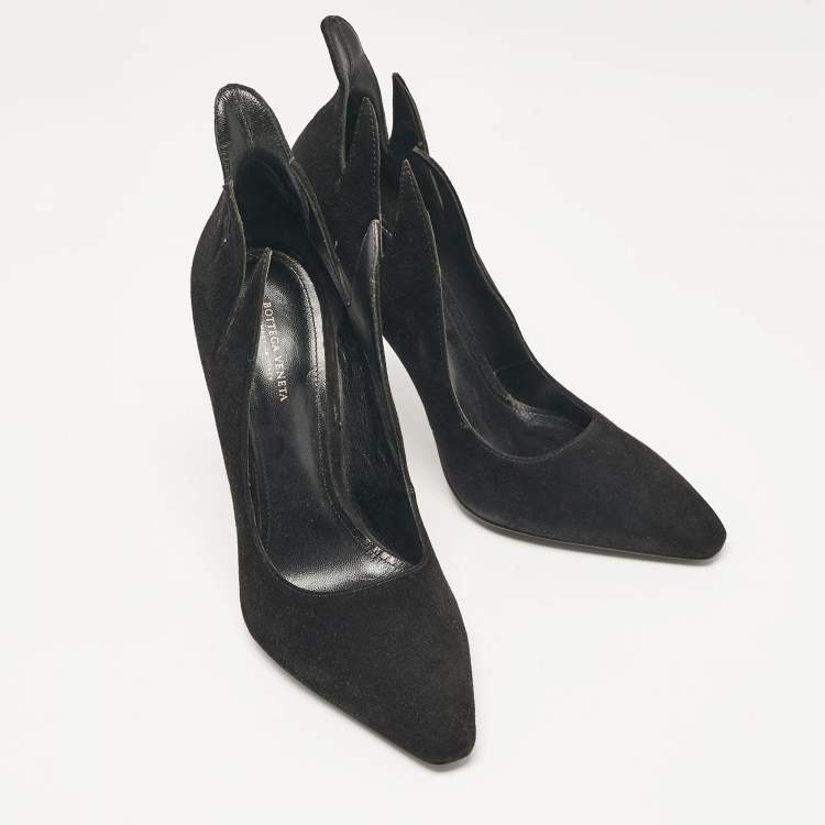 Pre Owned Bottega Veneta Black Suede Pumps Size 38