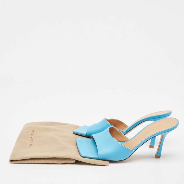 Pre Owned Bottega Veneta Blue Leather Stretch Slide Sandals Size 39
