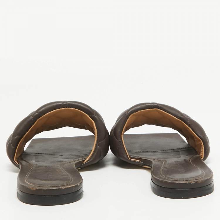 Pre Owned Bottega Veneta Brown Leather Cassette Padded Flat Sandals Size 37