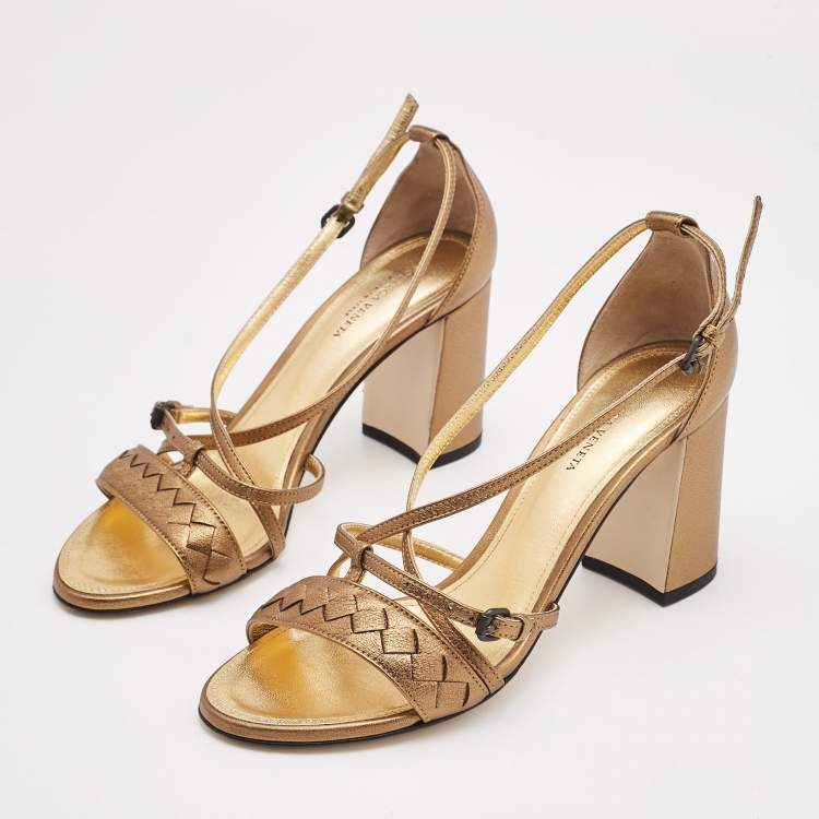 Pre Owned Bottega Veneta Metallic Gold Intrecciato Leather Block Heel Sandals Size 36