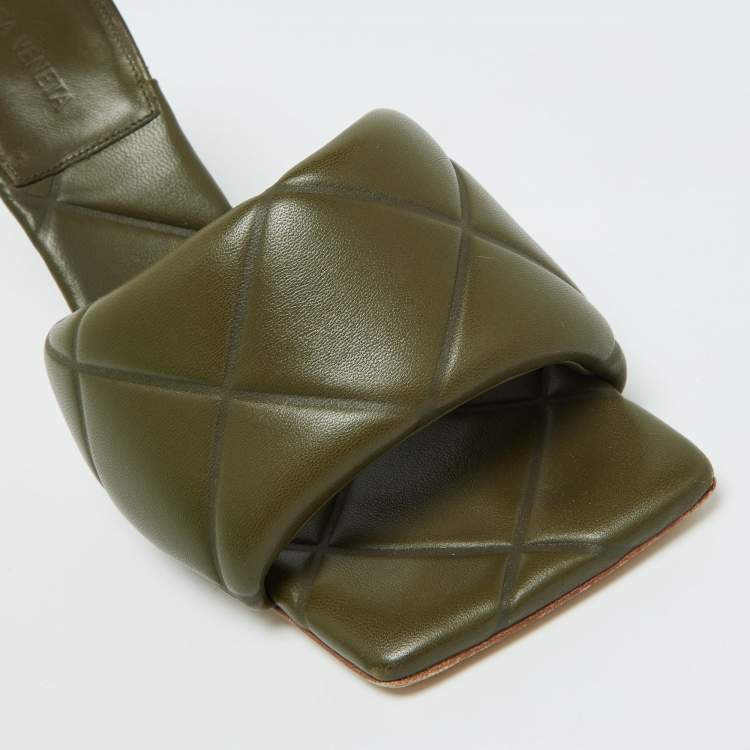 مملوكة مسبقًا Bottega Veneta Olive Green Leather Lido Open Toe Slide Sandals Size 39