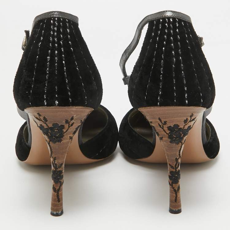 Pre Owned Bottega Veneta Black Leather and Velvet Mary Jane Pumps Size 39