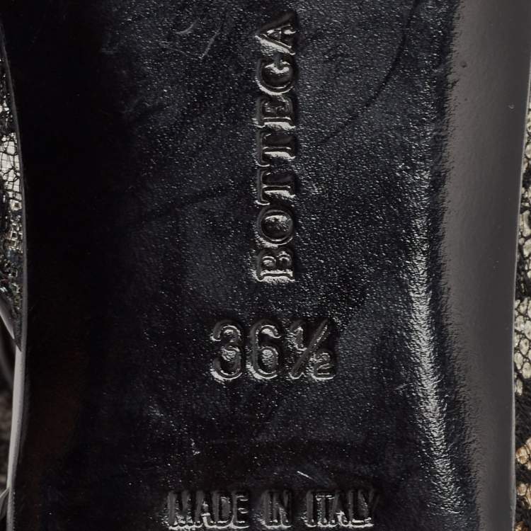 Pre Owned Bottega Veneta Black Lace and Patent Leather Ballet Flats Size 36.5